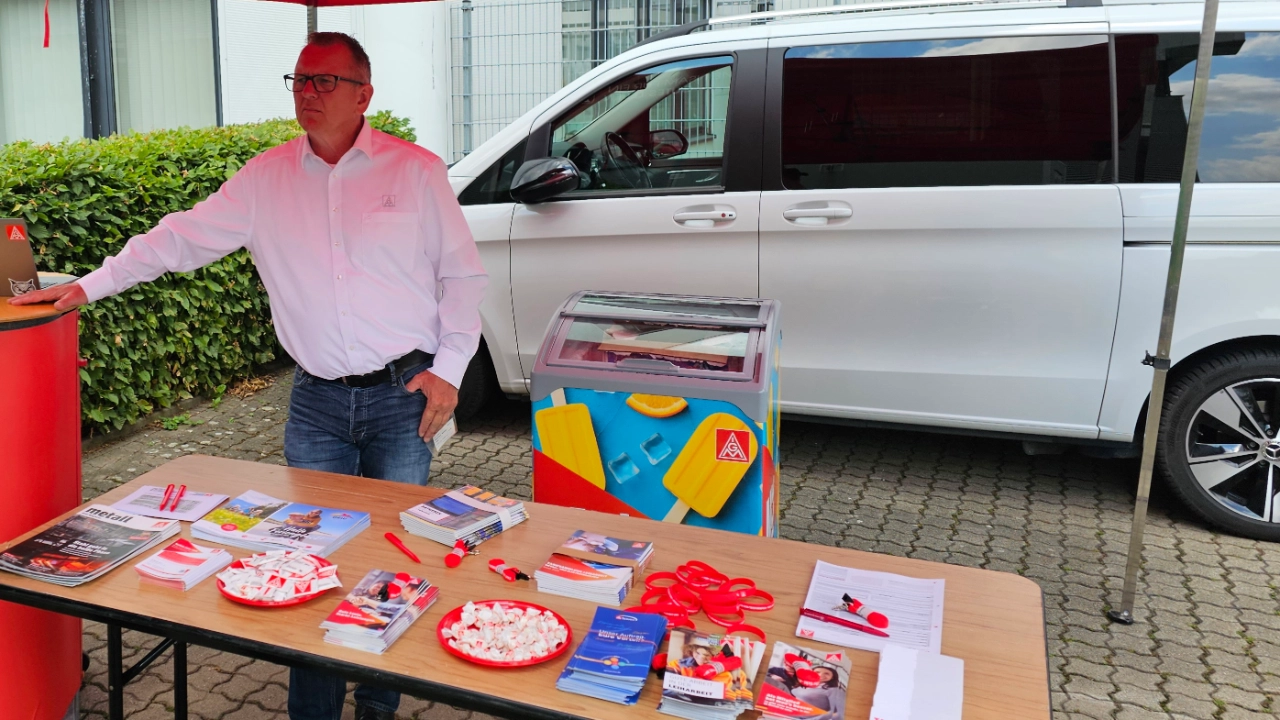 Infostand GEA 1
