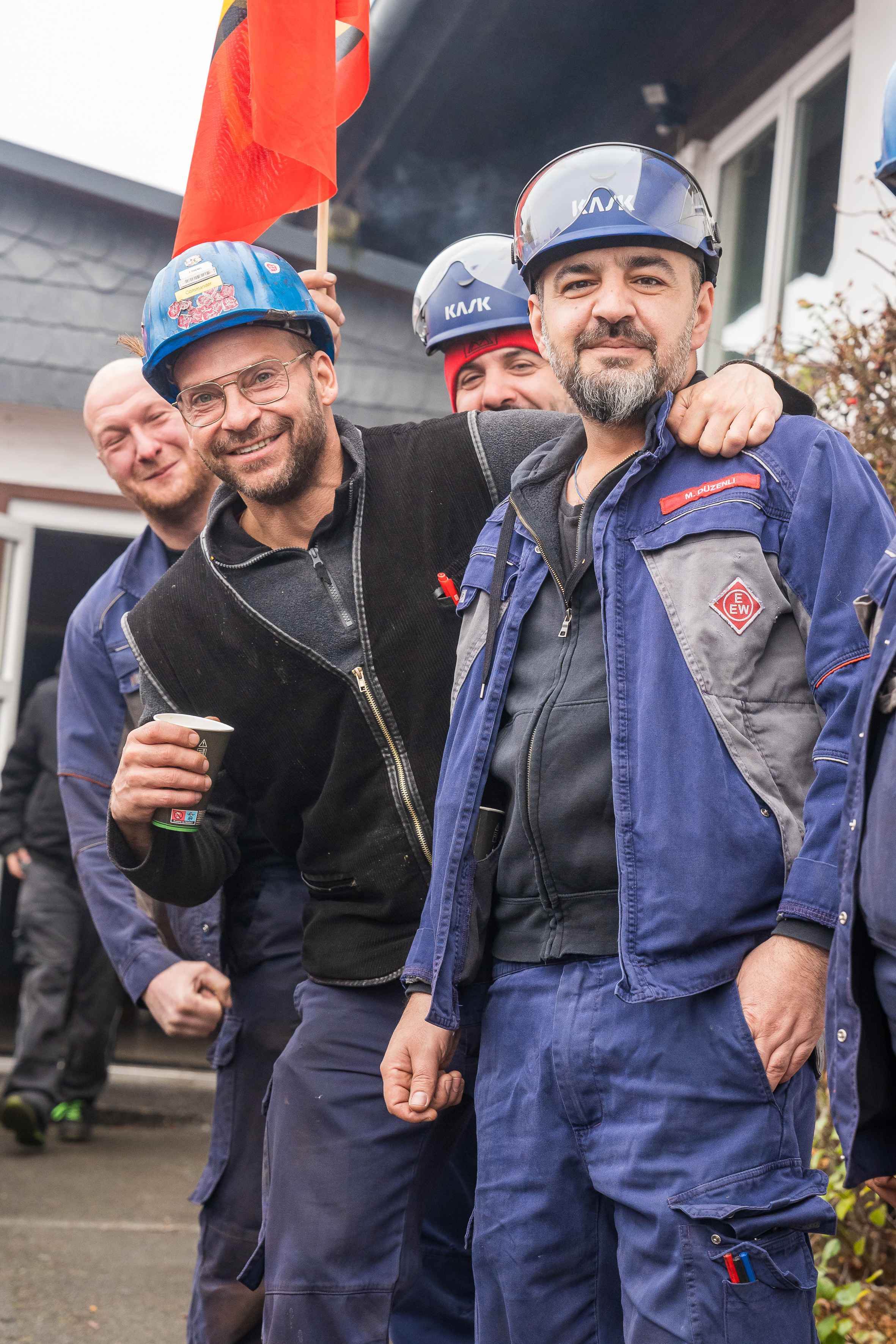 IG Metall  - Thema: Warnstreikkundgebung Bad Berleburg in der Festhalle Berghausen. Teilnehmende Betriebe: Ejot, HWS, Busch-Jaeger, SCS - © Markus Feger, www.markusfeger.de